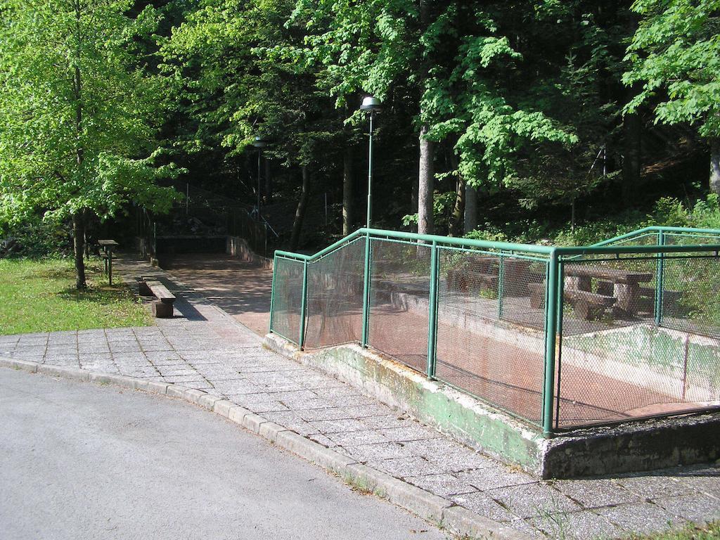 Camping Pivka Jama
