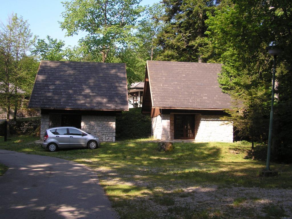 Camping Pivka Jama 2*